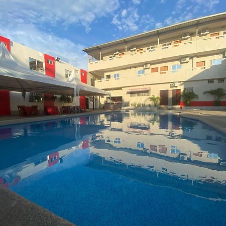 Hotel Pikeiro Blue Manta Exterior foto